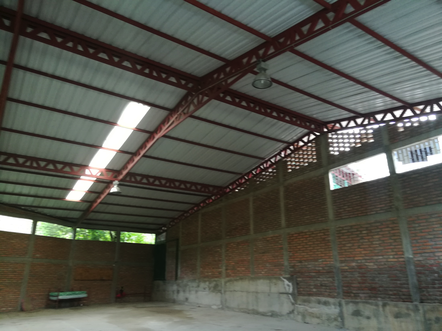 DETALLE DE LAS ESTRUCTURAS DE LAS CERCHAS Y LAS COLUMNAS.

AREA BODEGA 1